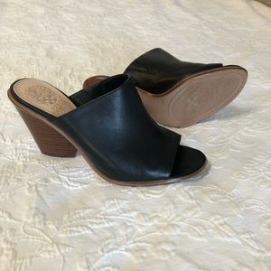 Vince Camuto mules
